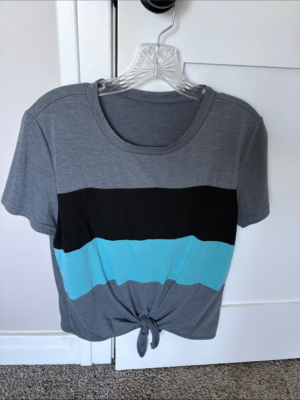Women's Gray Colorblock Tie-Front Tee - Black & Aqua Accent